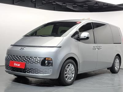 2022 Hyundai Staria