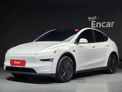 2025 Tesla Model Y