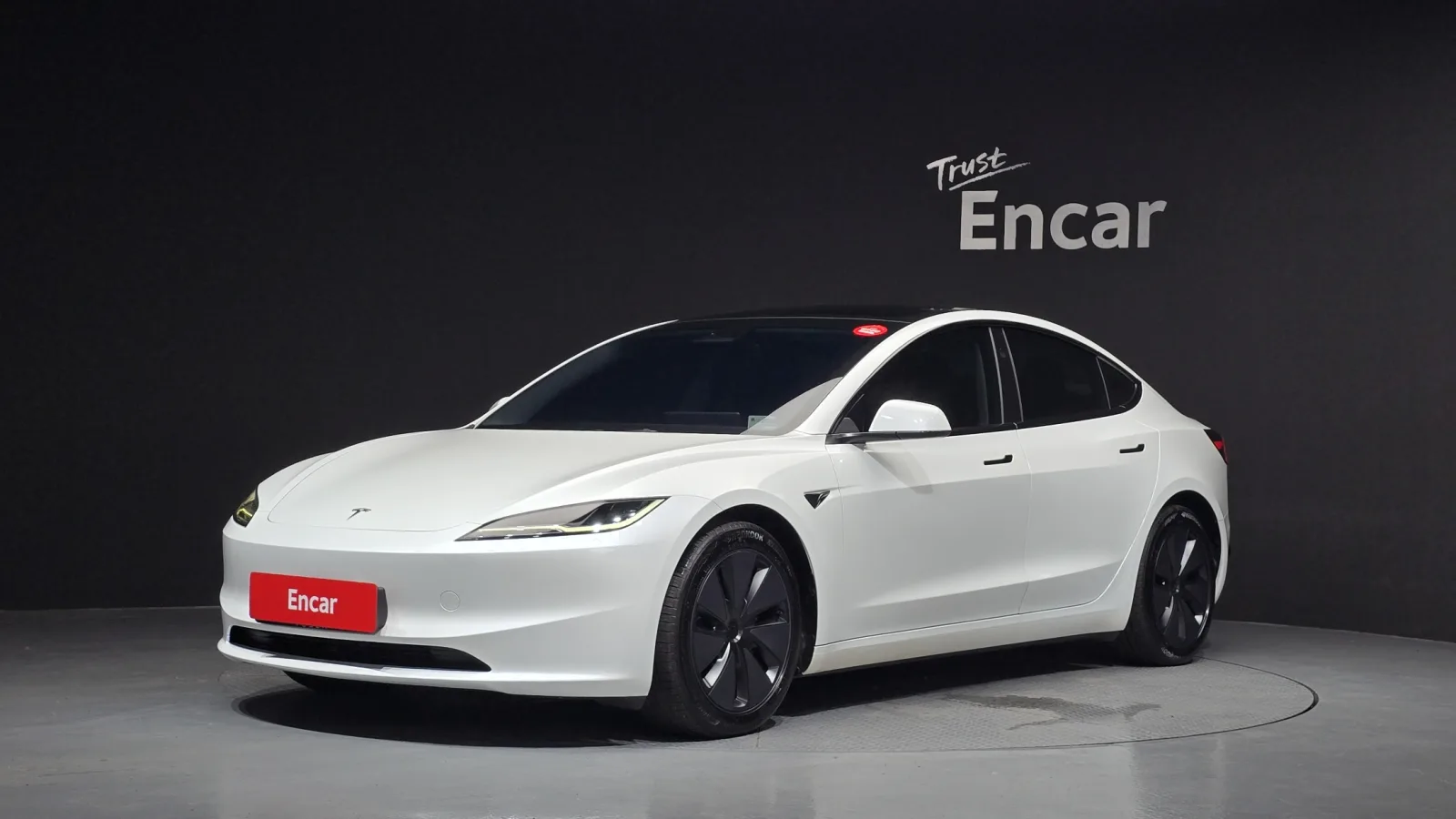 2024 Tesla Model 3