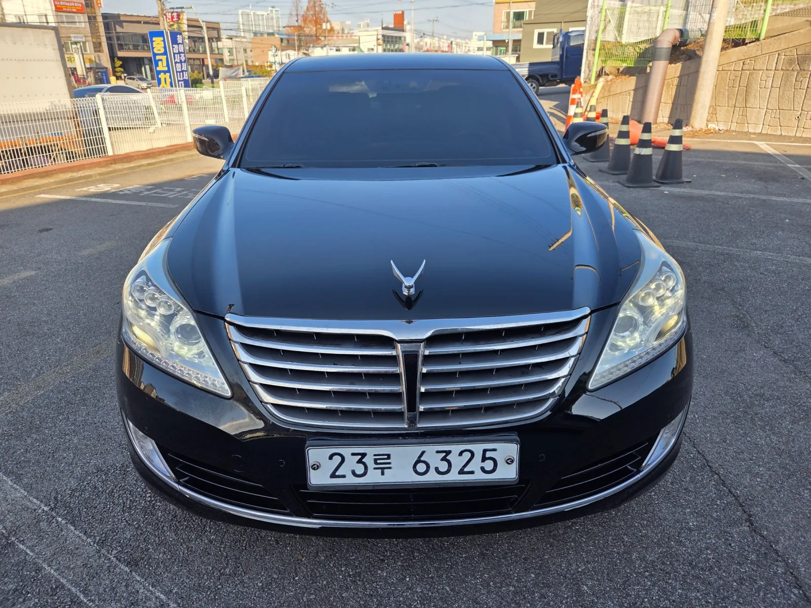 2013 Hyundai Equus