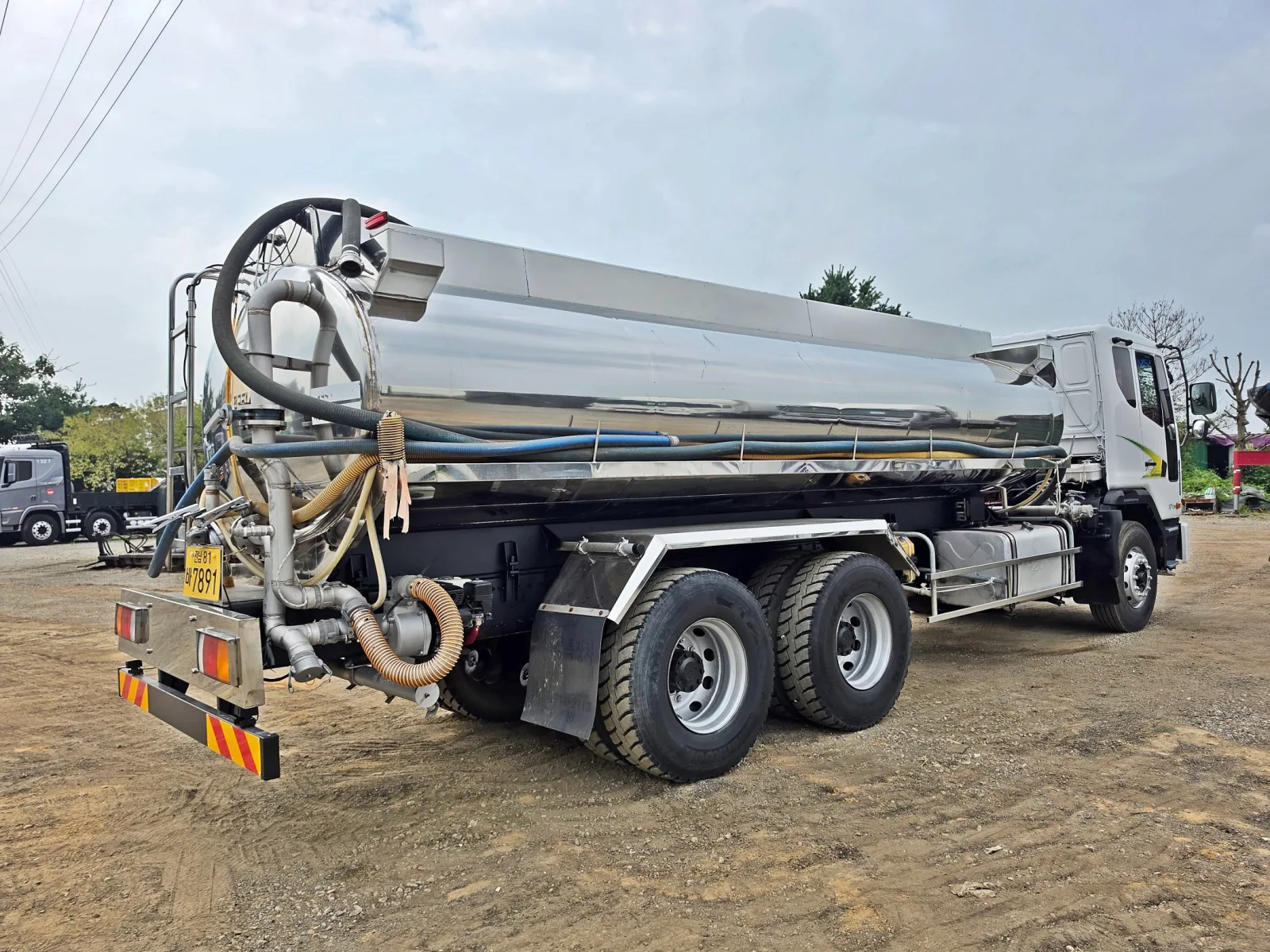 2006 Tata Daewoo Novus Heavy Truck