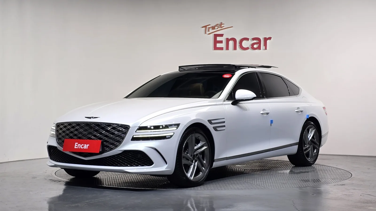 2025 Genesis G80