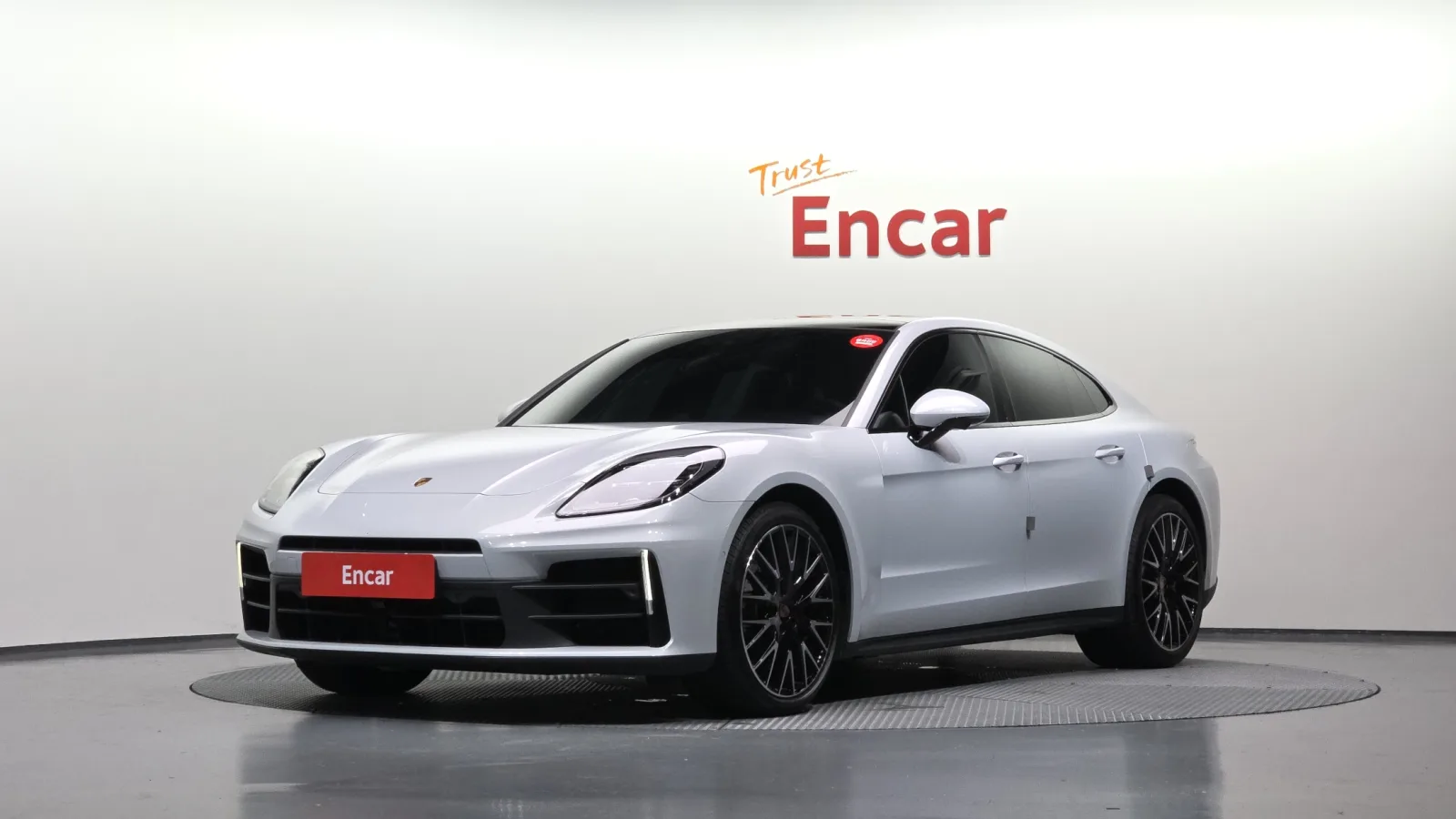 2025 Porsche Panamera