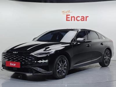 2022 Kia K8