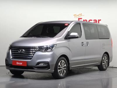 2019 Hyundai Starex