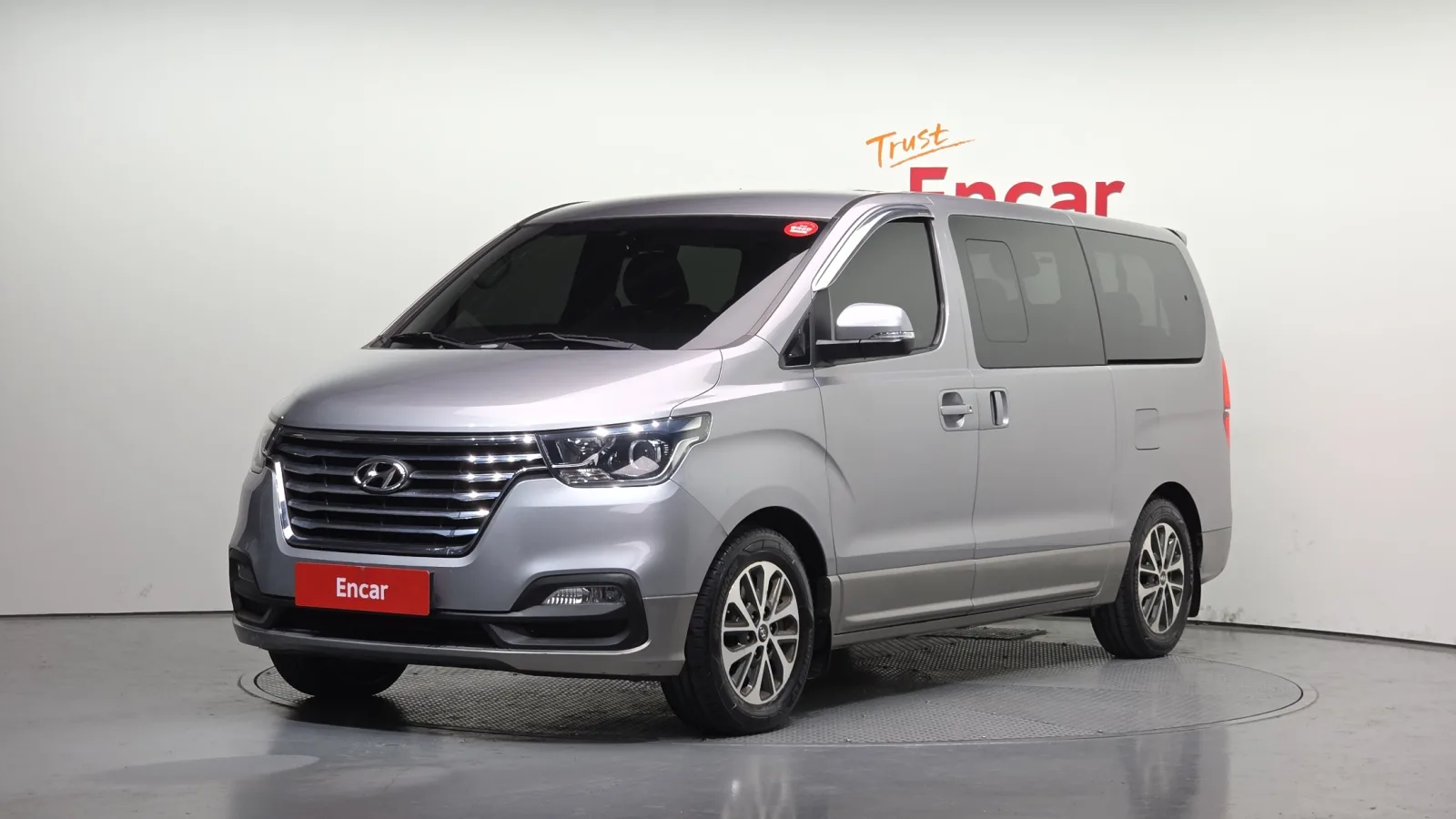 2019 Hyundai Starex