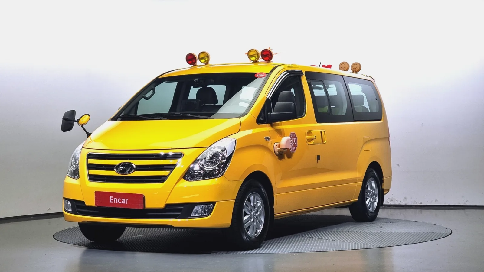 2018 Hyundai Starex