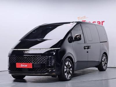 2022 Hyundai Staria