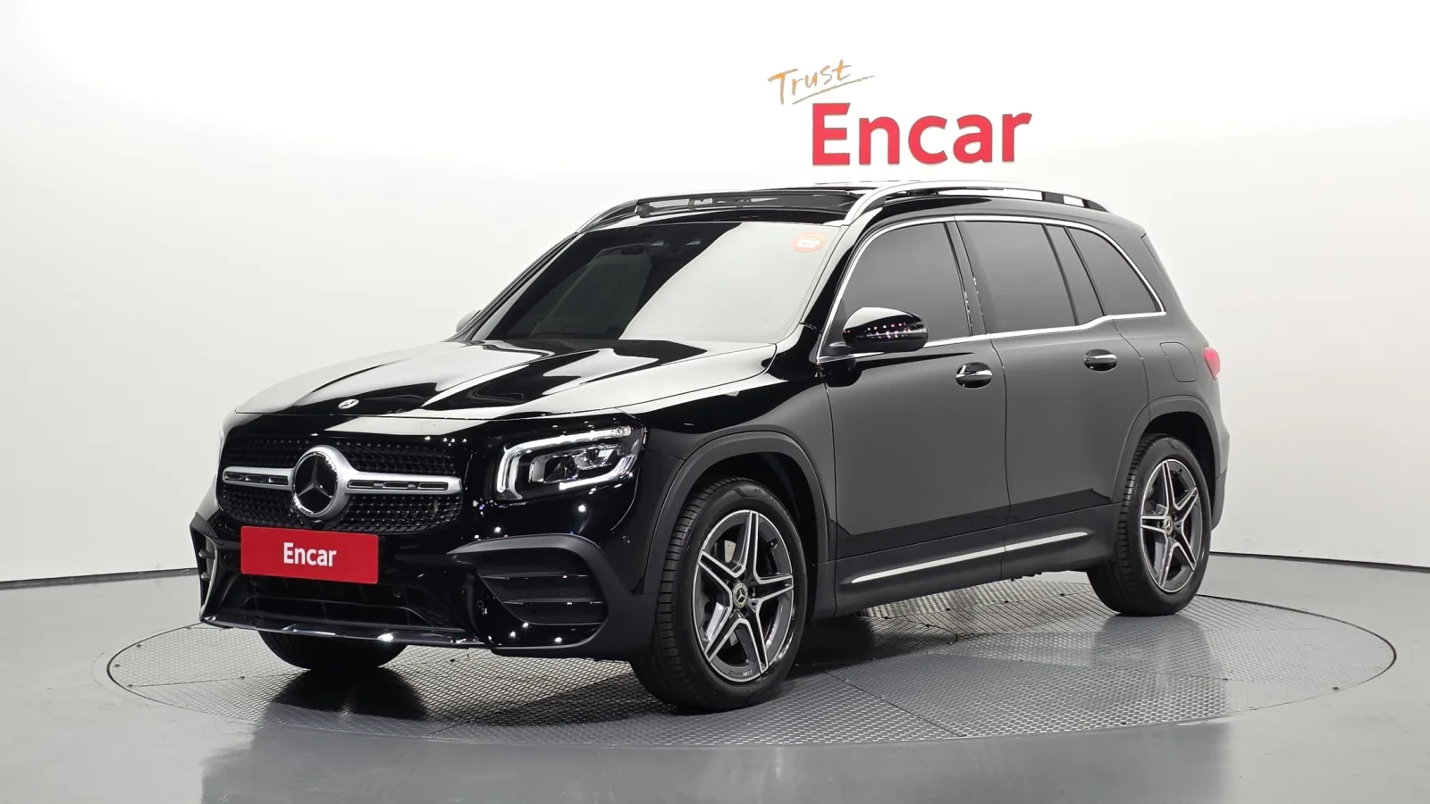 2023 Mercedes-Benz GLB-Class