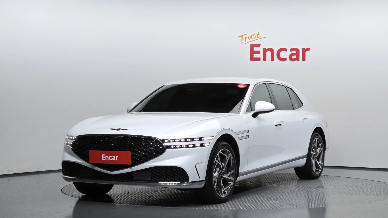 2022 Genesis G90