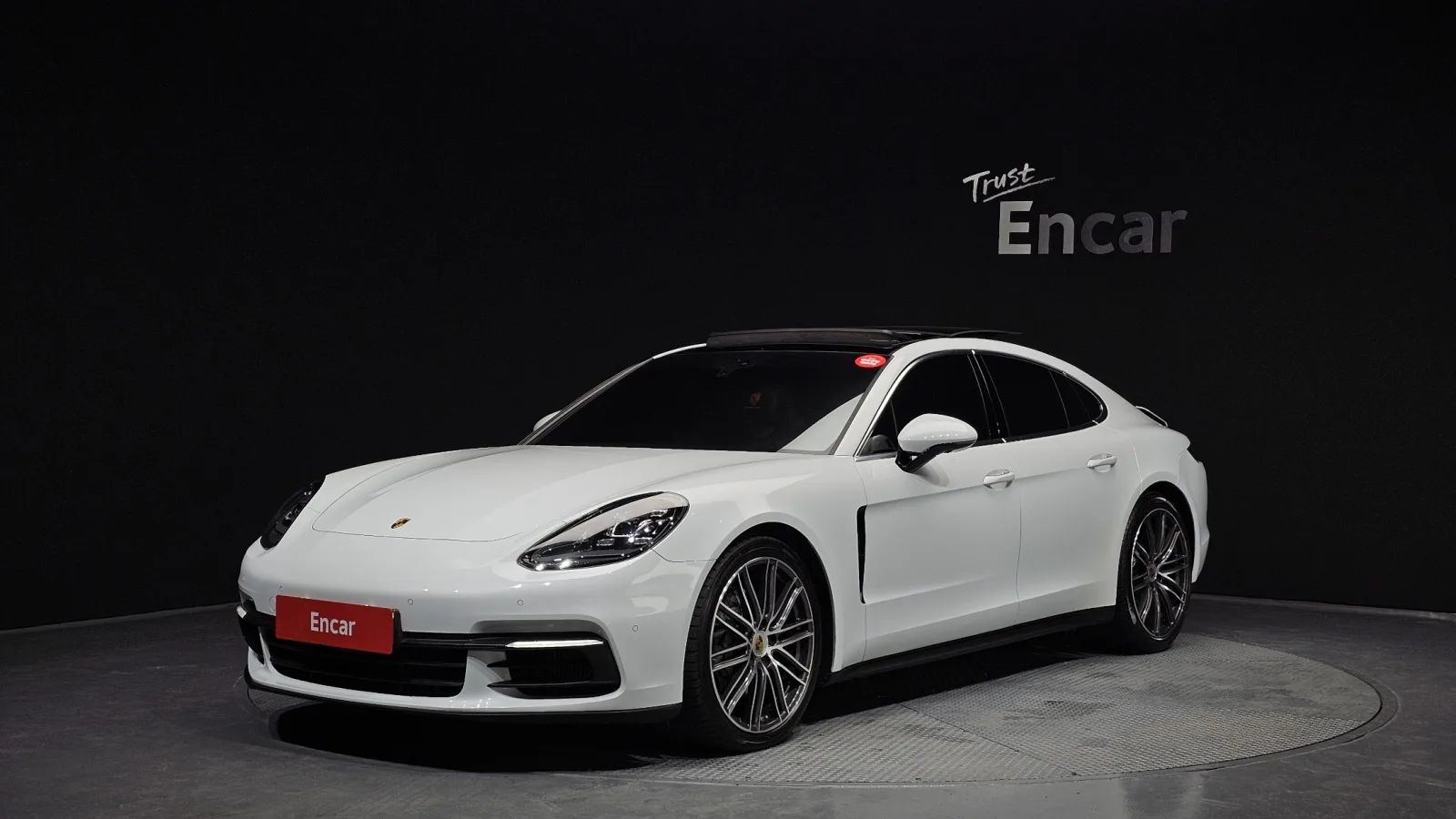 2018 Porsche Panamera