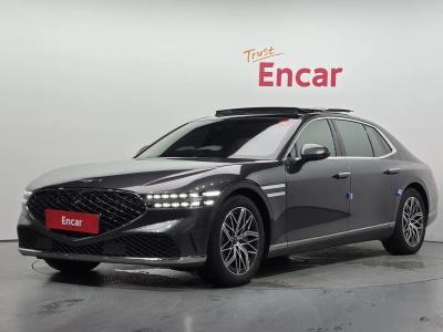 2022 Genesis G90