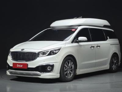 2017 Kia Carnival