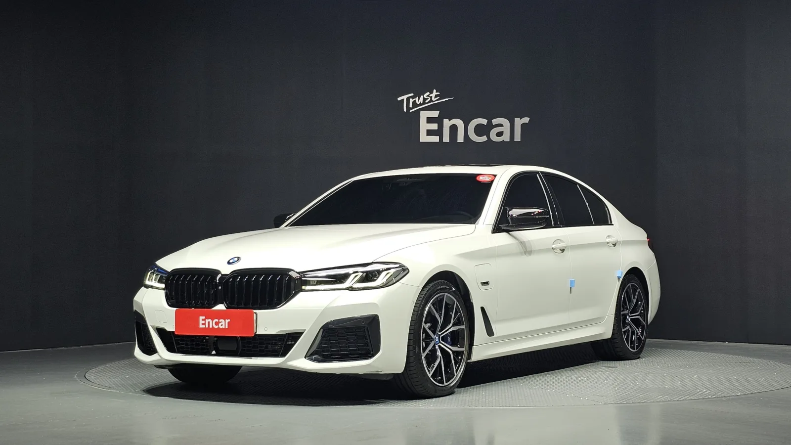 2023 BMW 5-Series