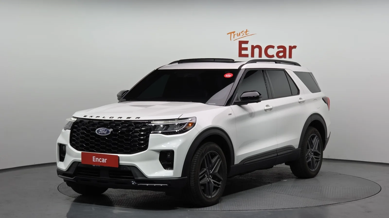 2025 Ford Explorer