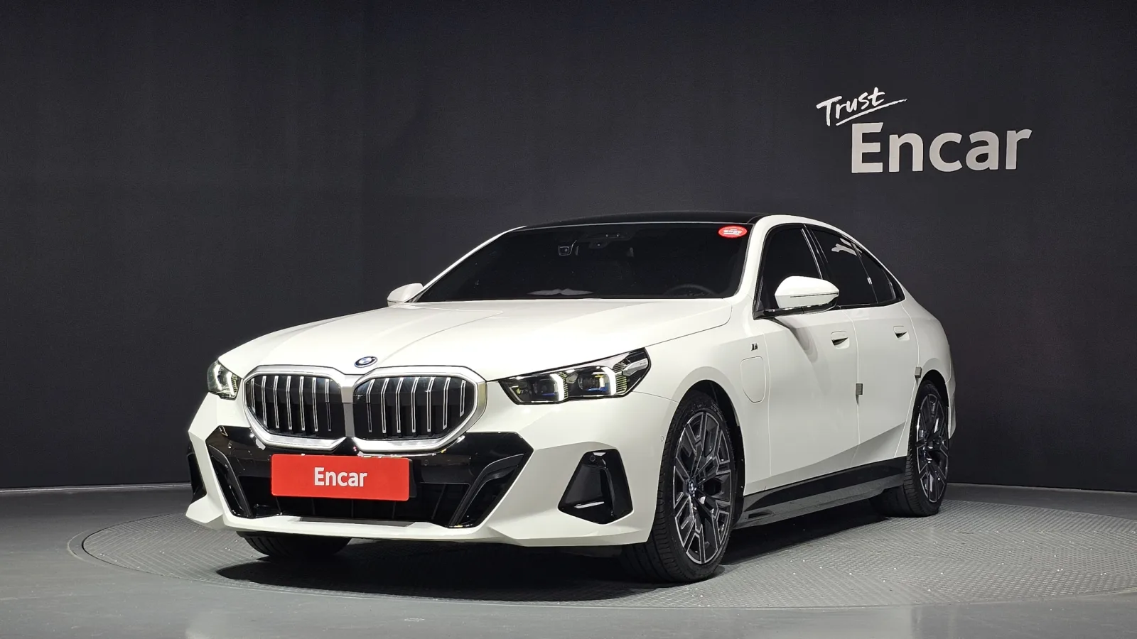 2025 BMW 5-Series