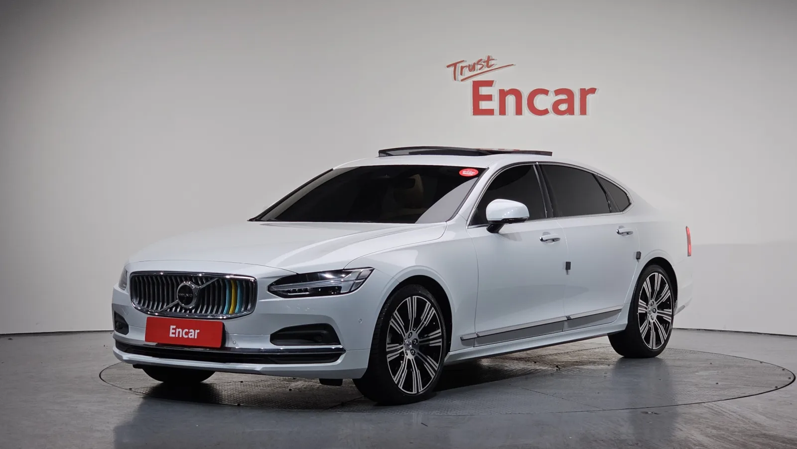 2023 Volvo S90