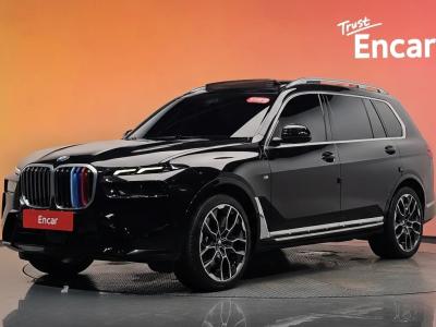 2024 BMW X7