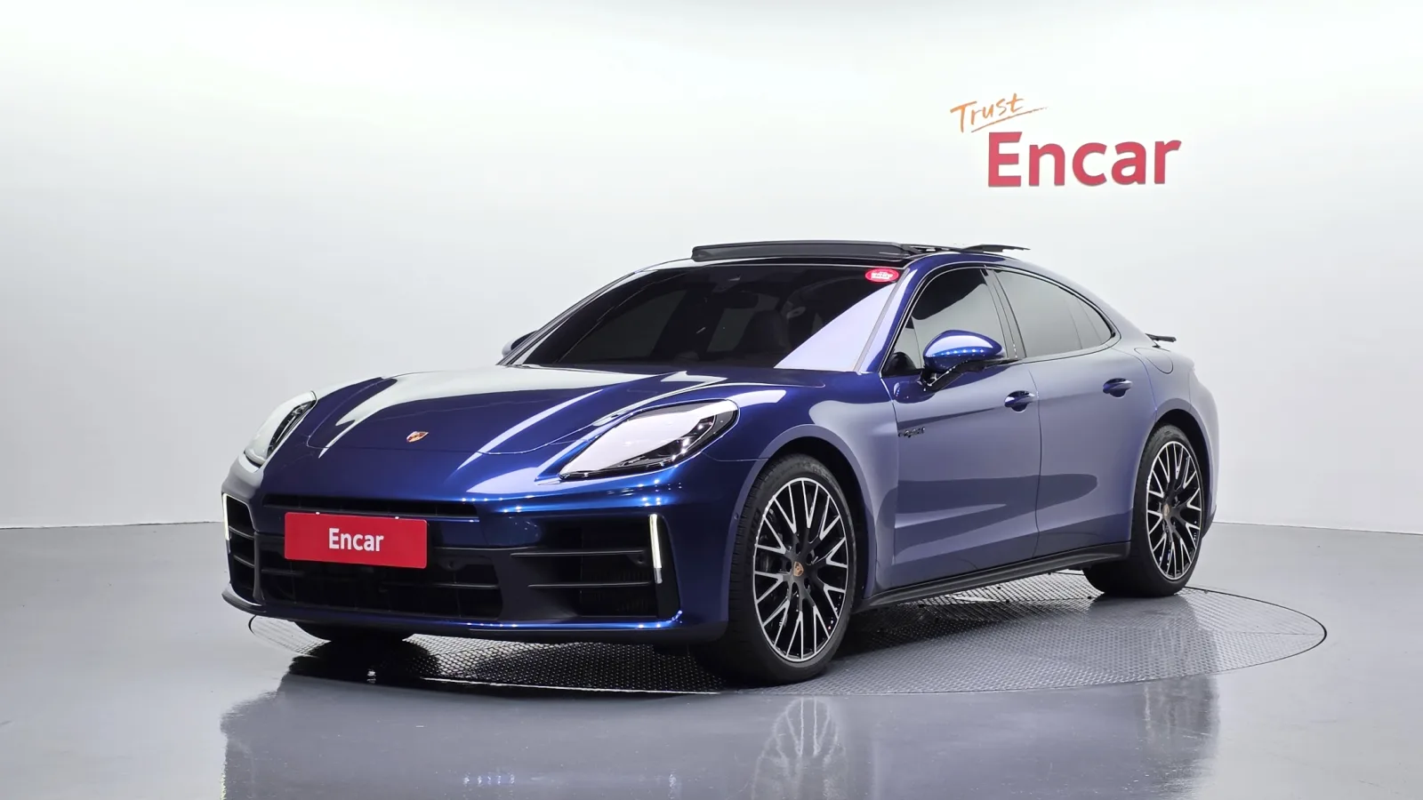 2026 Porsche Panamera