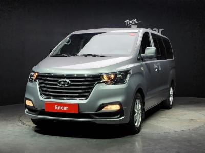 2018 Hyundai Starex