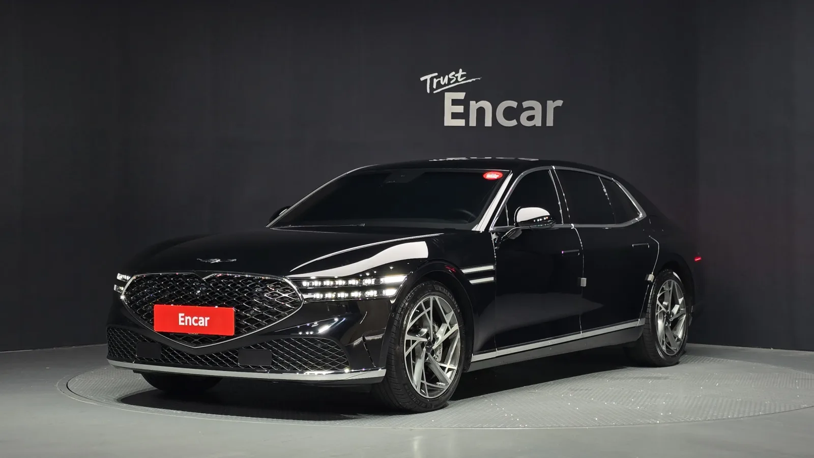 2022 Genesis G90