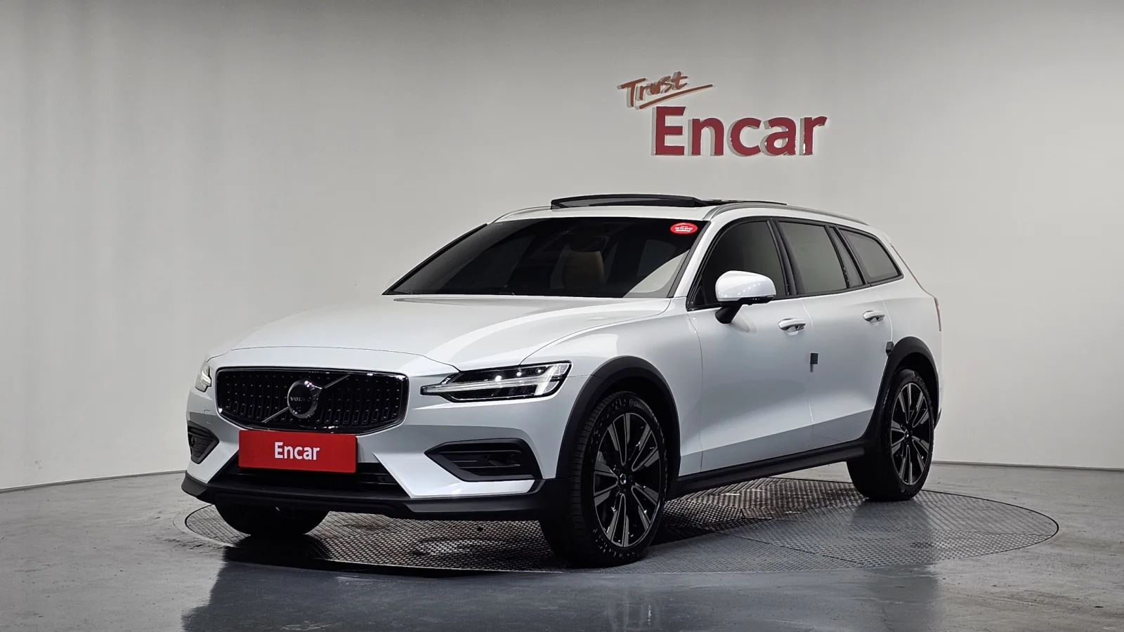 2024 Volvo V60