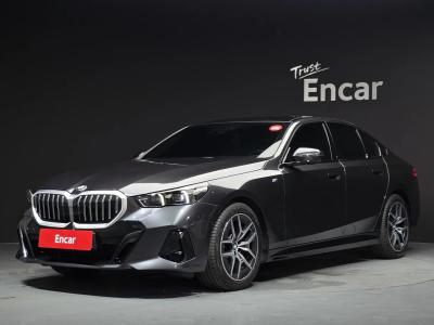 2025 BMW 5-Series