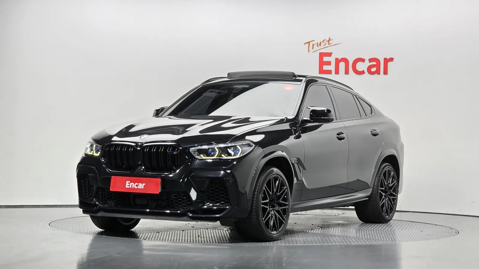 2022 BMW X6M