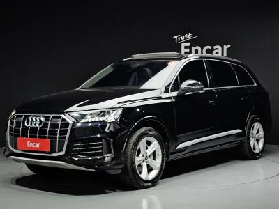 2021 Audi Q7