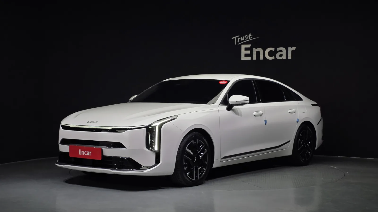 2025 Kia K8