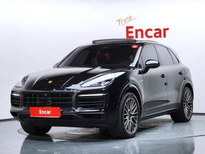 2023 Porsche Cayenne
