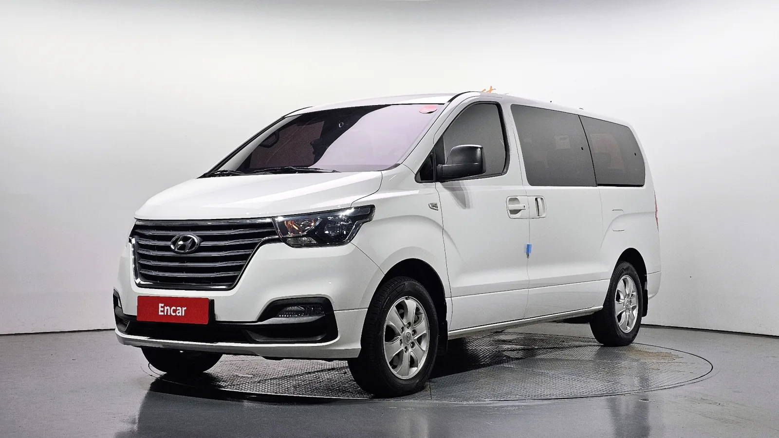 2019 Hyundai Starex