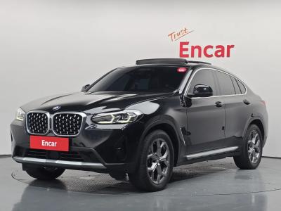 2022 BMW X4