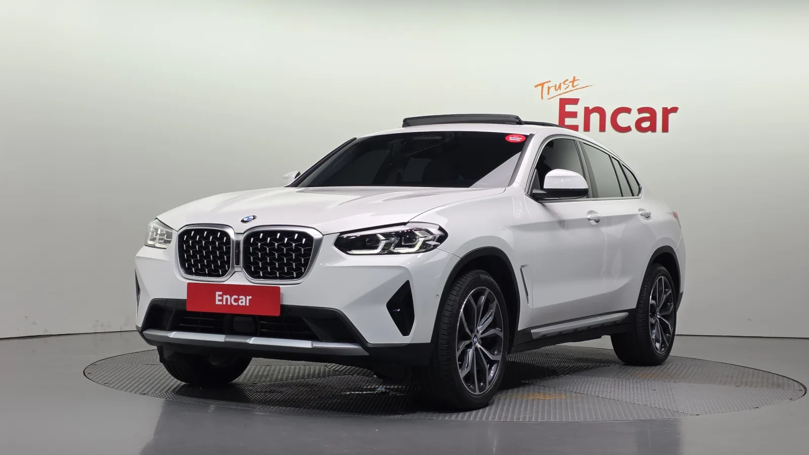 2025 BMW X4