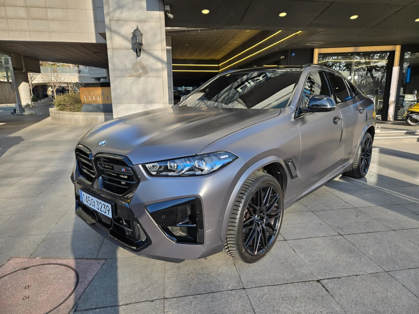 2024 BMW X6M