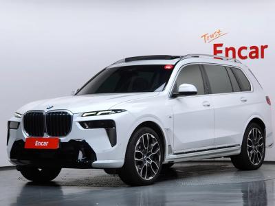 2024 BMW X7