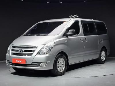 2017 Hyundai Starex