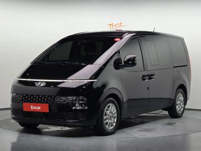 2025 Hyundai Staria