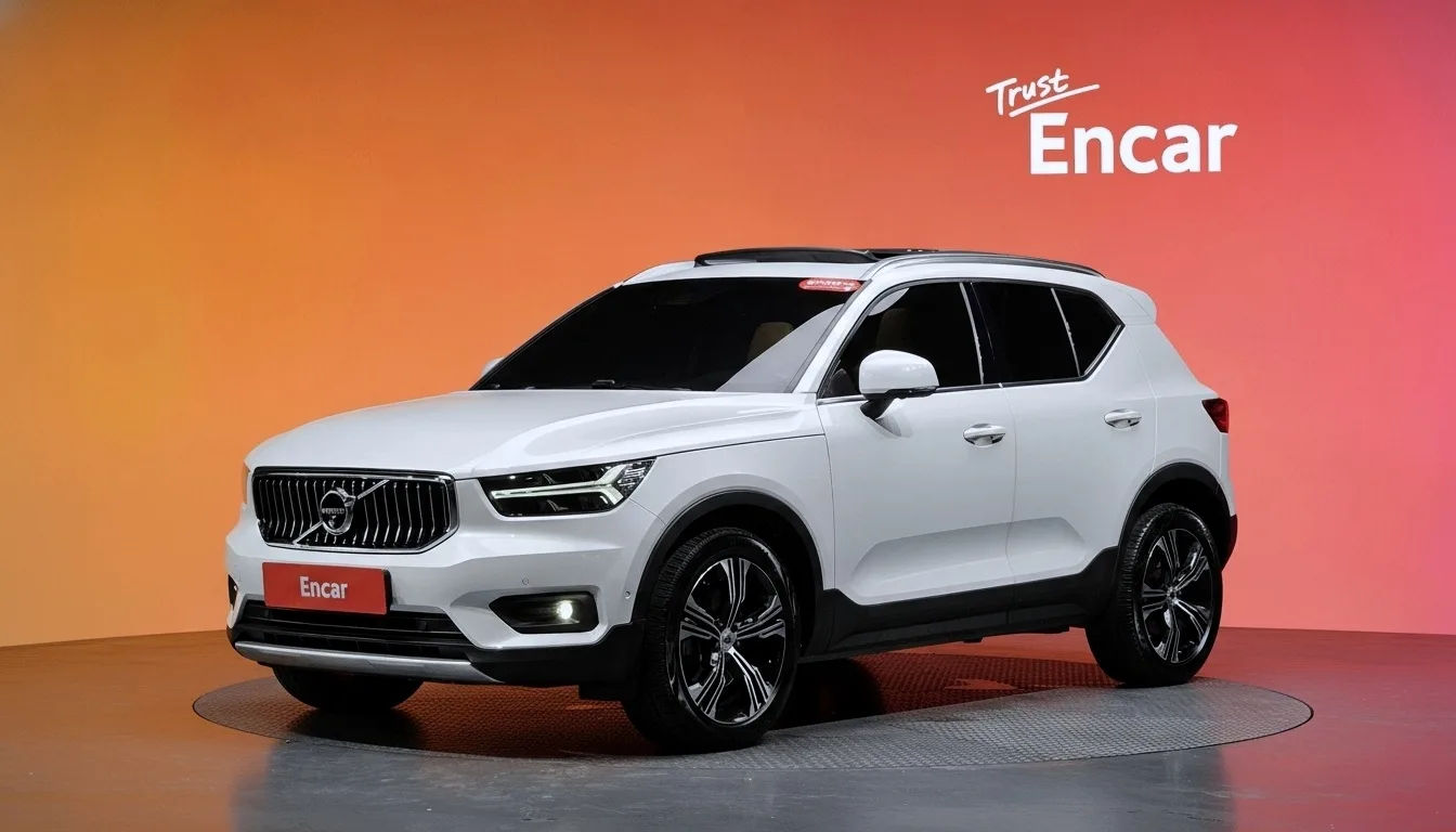 2022 Volvo XC40