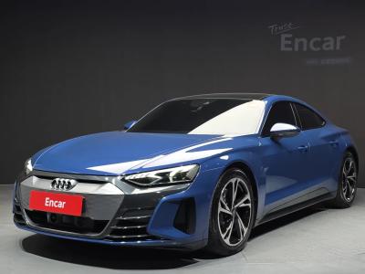 2022 Audi e-tron GT