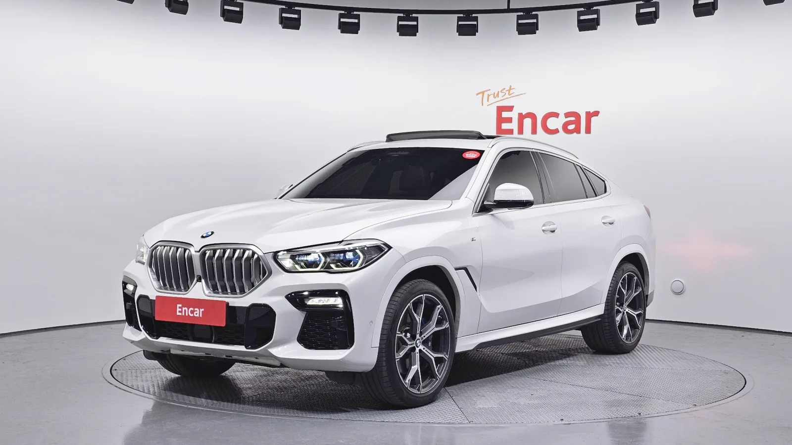 2021 BMW X6