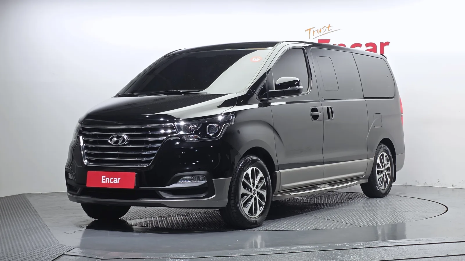 2019 Hyundai Starex