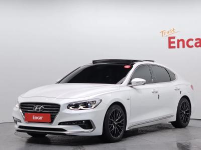 2018 Hyundai Grandeur