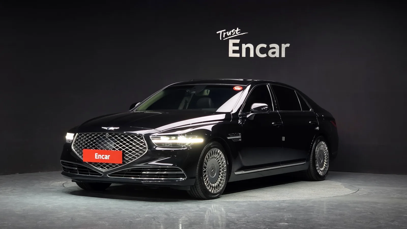 2020 Genesis G90