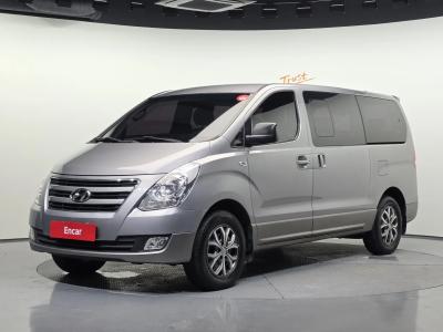 2017 Hyundai Starex