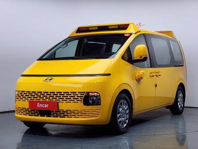 2022 Hyundai Staria