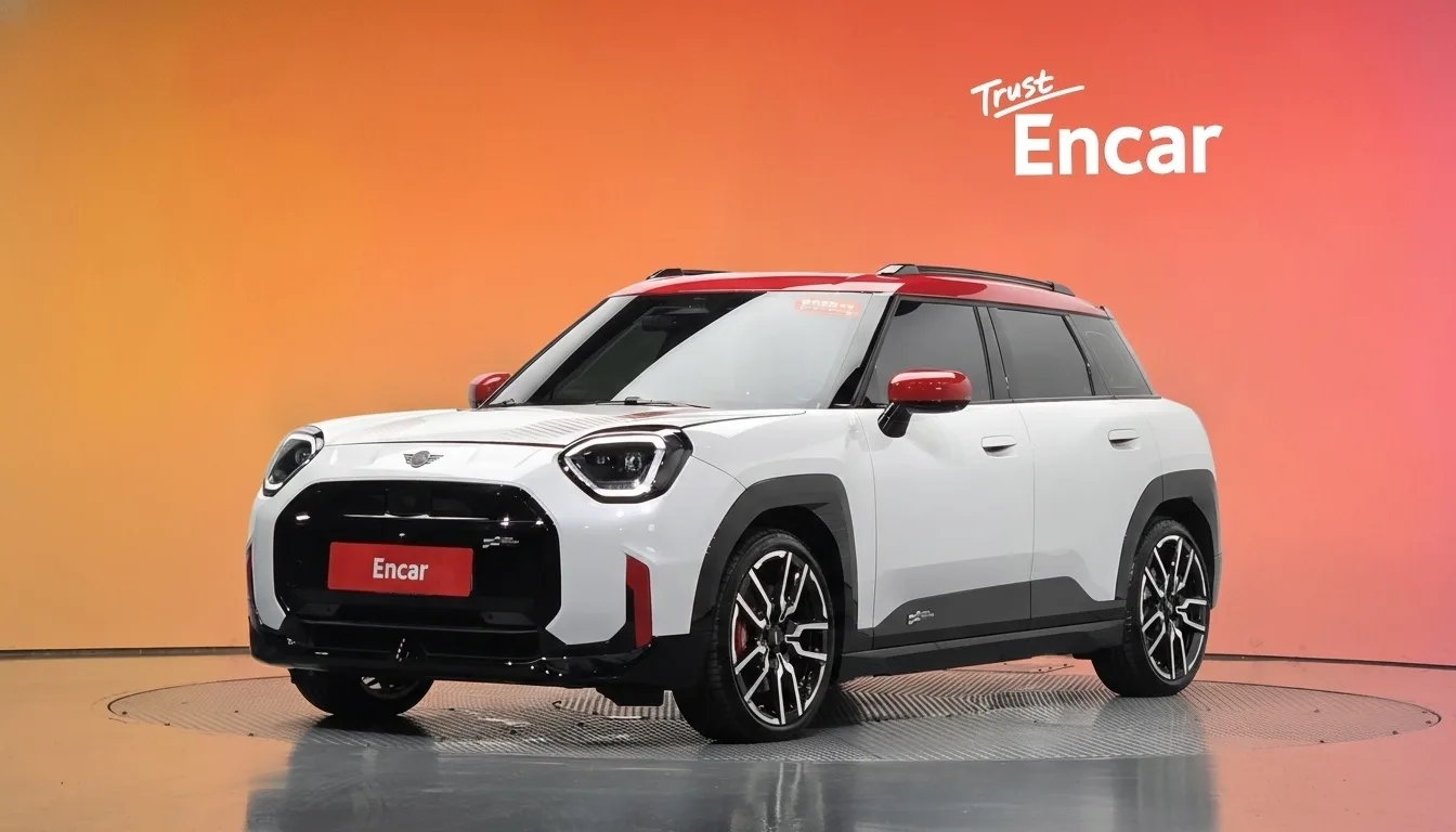 2025 MINI Aceman