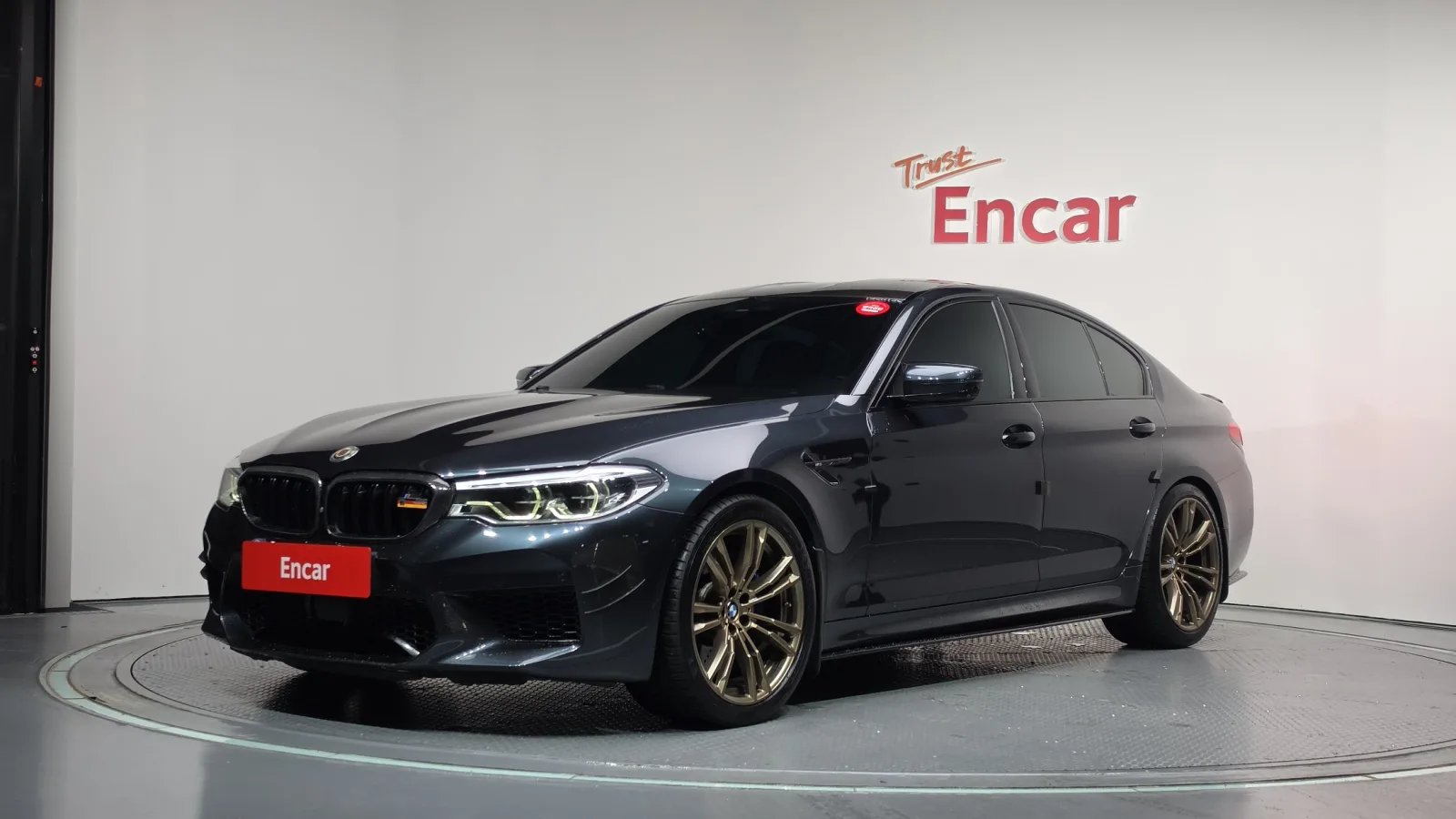 2019 BMW M5