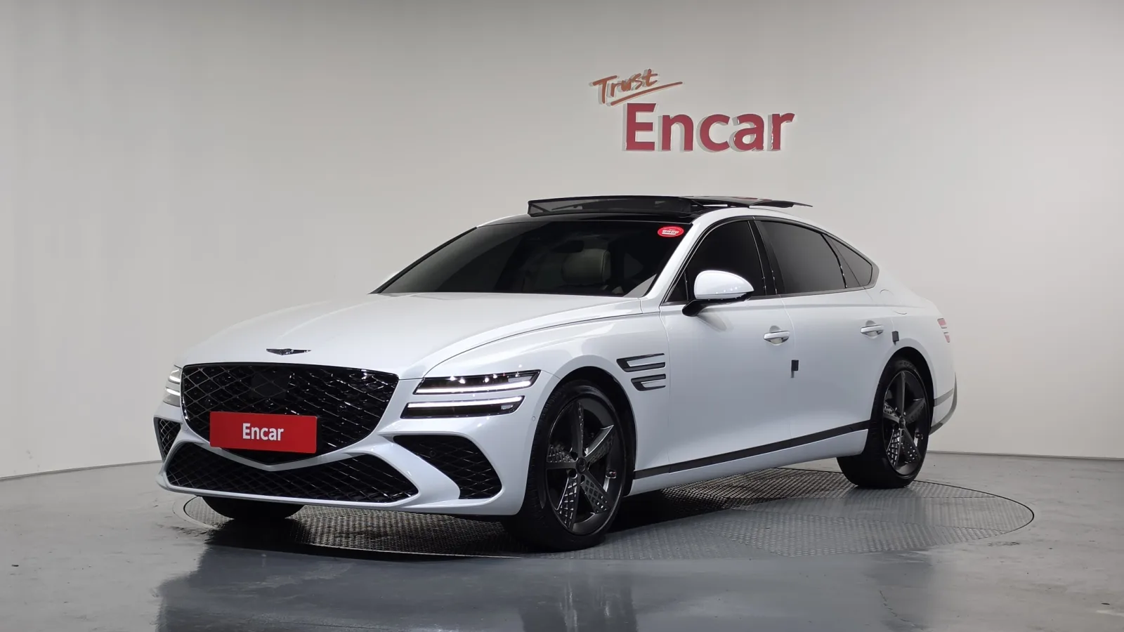 2025 Genesis G80