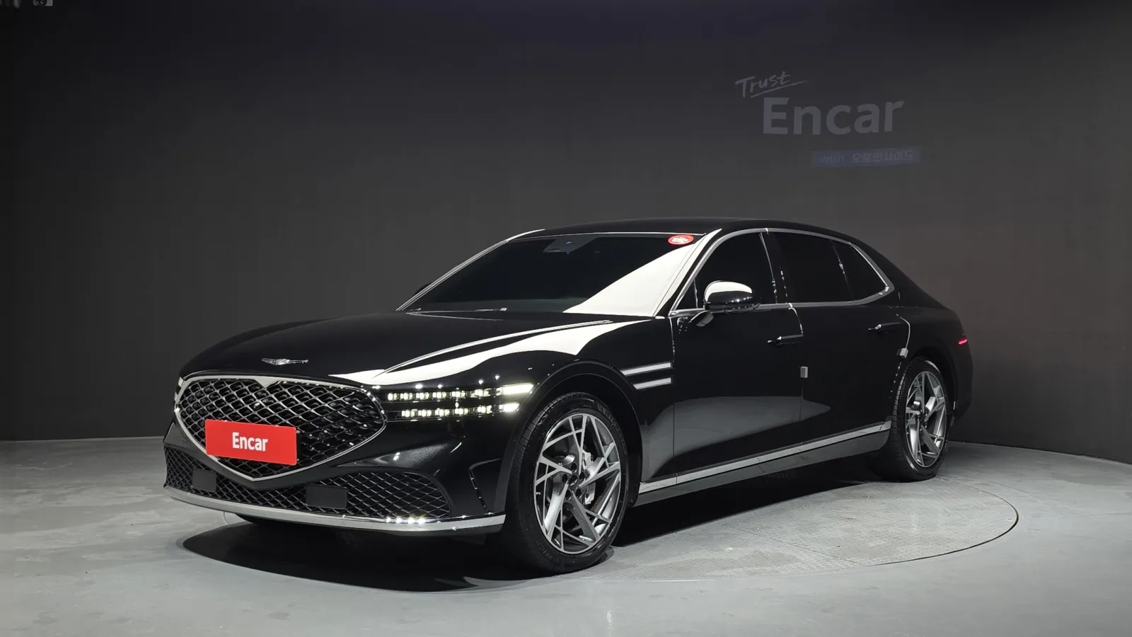 2022 Genesis G90